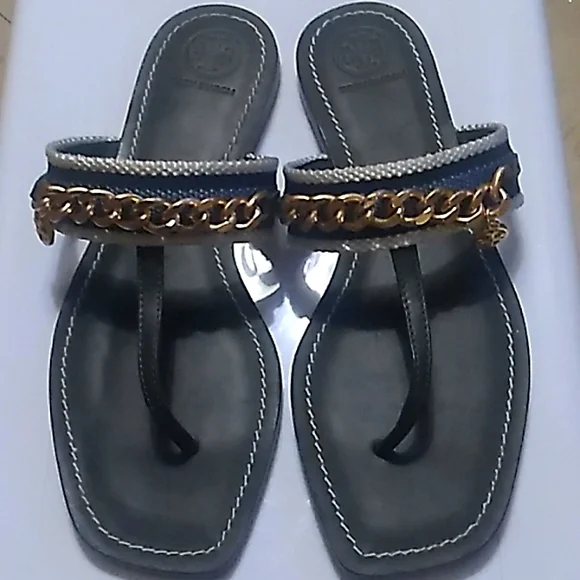Sandals - Picture 1 of 4